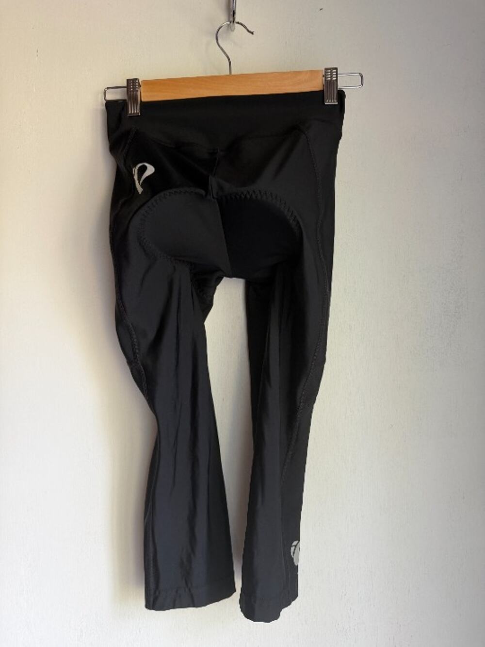 Pearl Izumi Women’s Cycling Capris Size Small Black Padded Bike Pants EUC